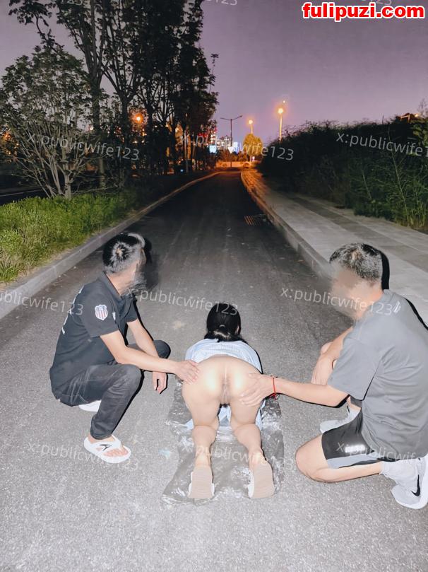 推特母狗人妻【淫妻晨晨】淫荡生活 酷爱露出勾引多名路人直接被带到酒店5P【235P+111V/621M】