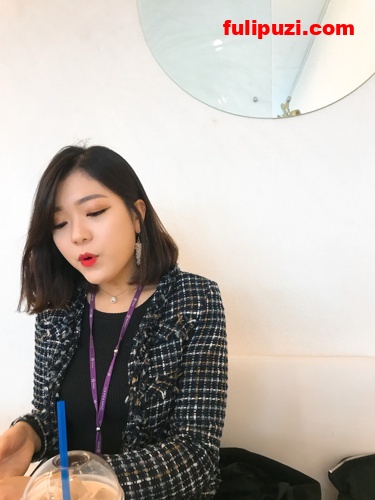 泄密系列：最美女友！微胖女神日常淫糜生活无水印原版图片+视频[509P+61V/10G]