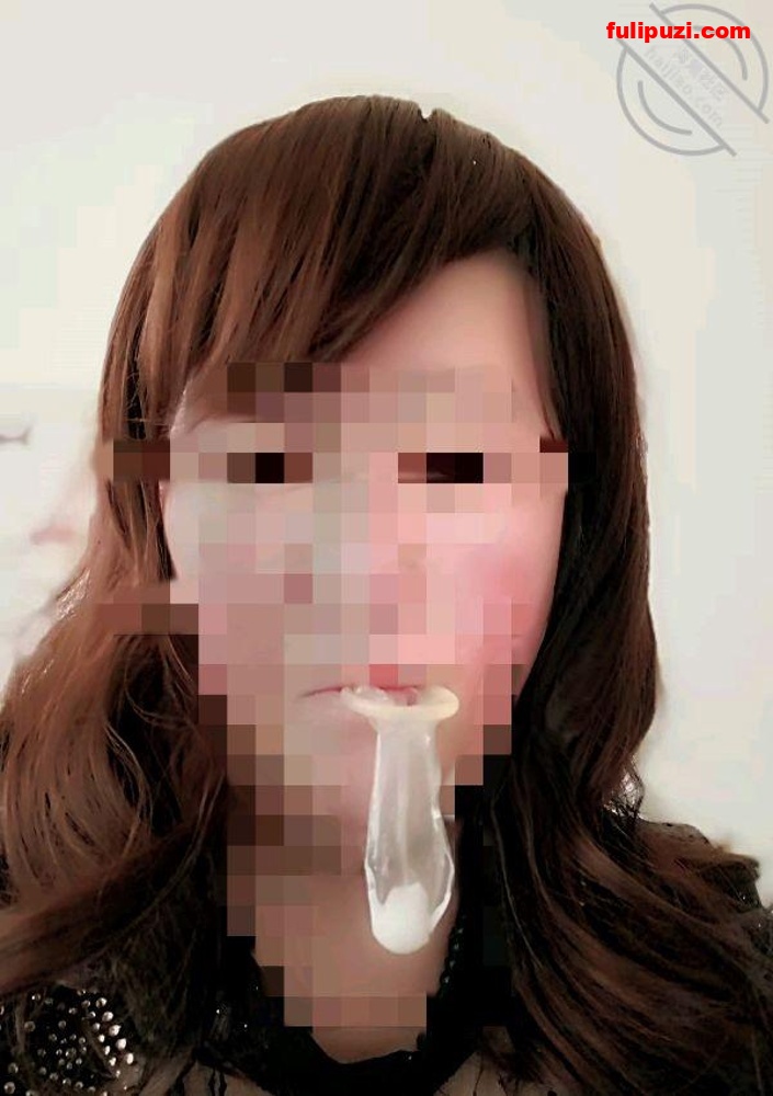海角小伙发现后妈和儿子奸情 攻陷后妈心理防线玩心跳儿子旁边口交【361P+17V/1.2G】