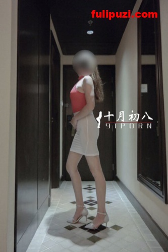 推特优质露出博主十月初八作品集 ,熟女控必看【16V/594P/295M】