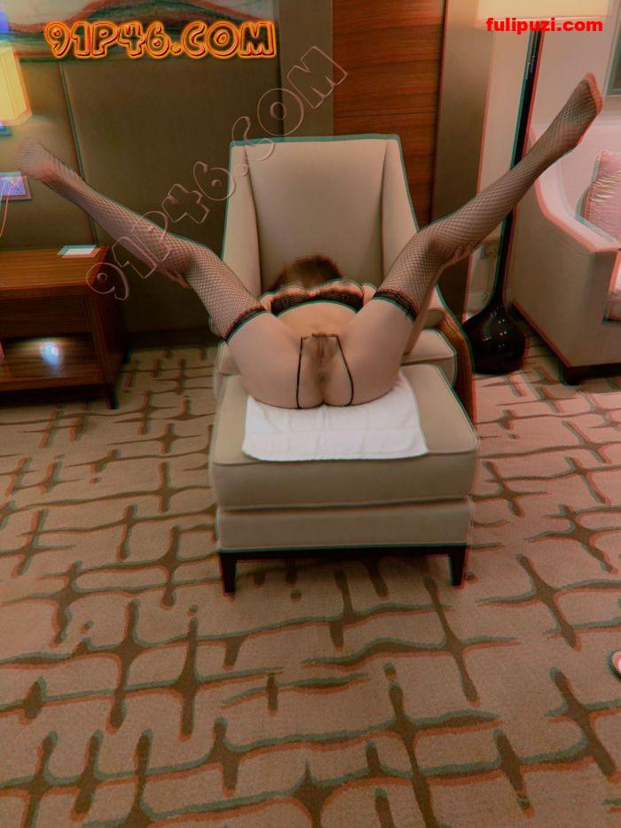 独家重磅首发！1000位91porn博主良家人妻自拍露出套图合集第6弹【43000P/8.8G】