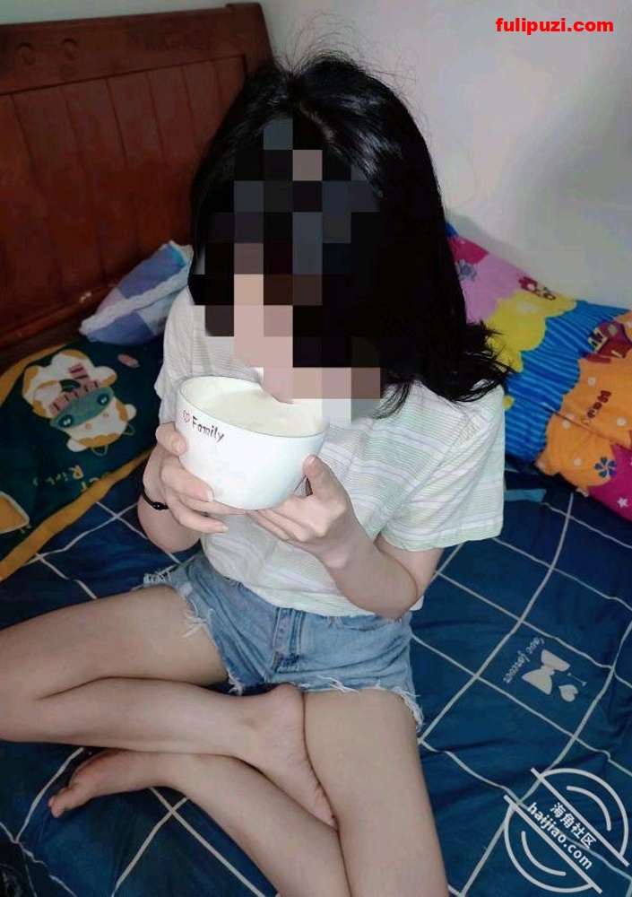 海角大神L慈父老刘十九岁女儿莉莉乱伦 精液早餐精液spa和女儿极致体液互换【513P+6V/1.6G】