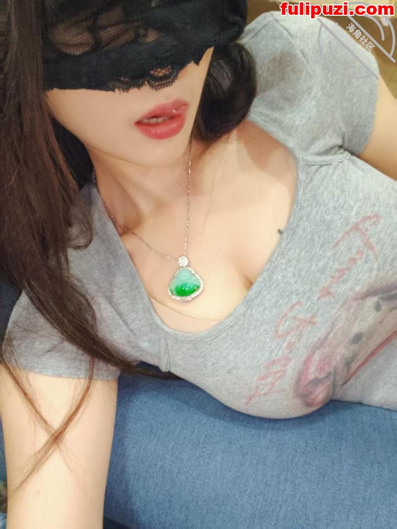 海角【亲姐的诱惑】和魔鬼身材的姐姐乱伦合集 酒后姐姐主动跟我舌吻被我操到怀孕【211P+6V/1.13G】