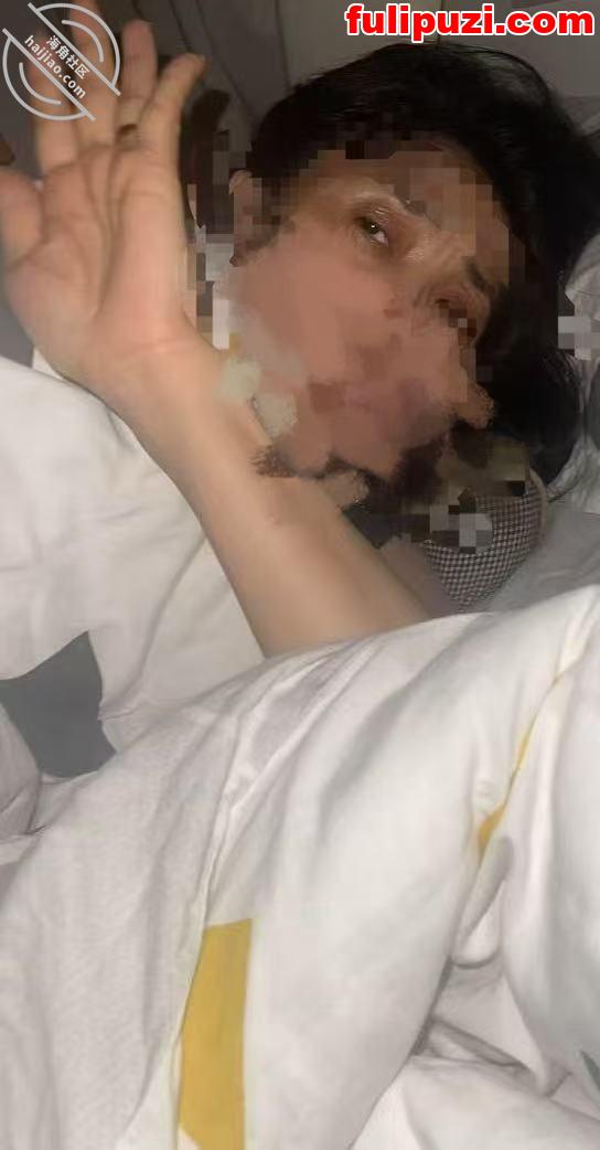 海角【真实嫂子大骚臀】乱伦合集 内射骚臀嫂子站起来后入打桩操【115P+22V/1.21G】