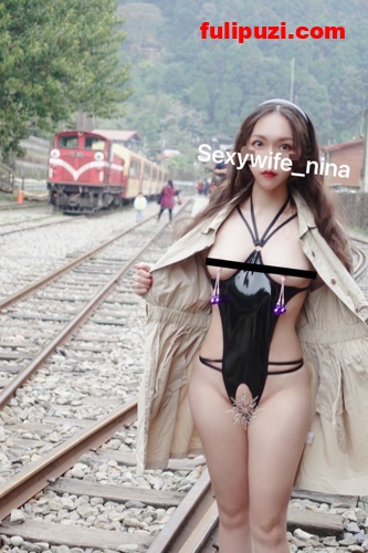 反差美娇娘sexwife_nana(妮妮)推特劲爆福利自拍视图【450P+114V/186M】
