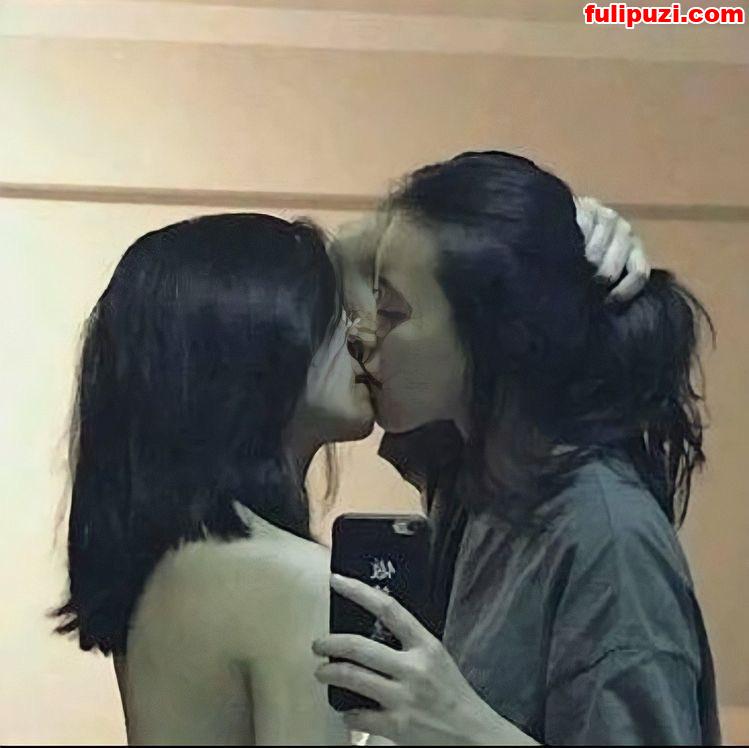 国外推特博主收集各种姿势各种体位各种性别接吻合集【1200P+20V/106M】