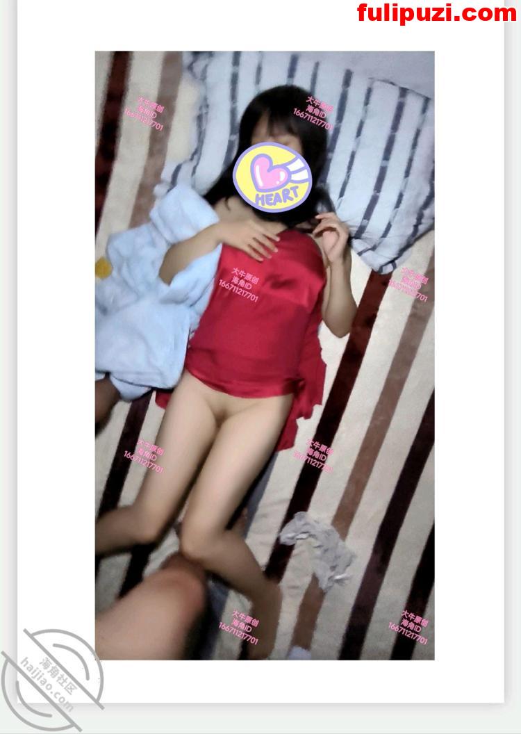 海角【鬼父大牛】和女儿乱伦合集 无套插入白虎逼下春药爆操发情女儿【282P+8V/1.35G】