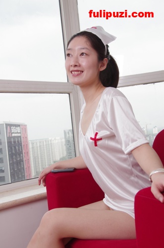 精选国模：小美2010.04.25(S)​高清无水印私拍套图【428P/930M】
