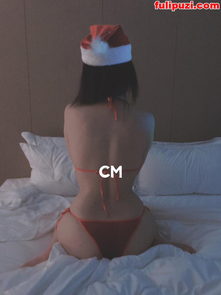 推特大神【CM】约炮福利 小母狗3p被操到翻白眼轮番高潮【21P+80V/690M】