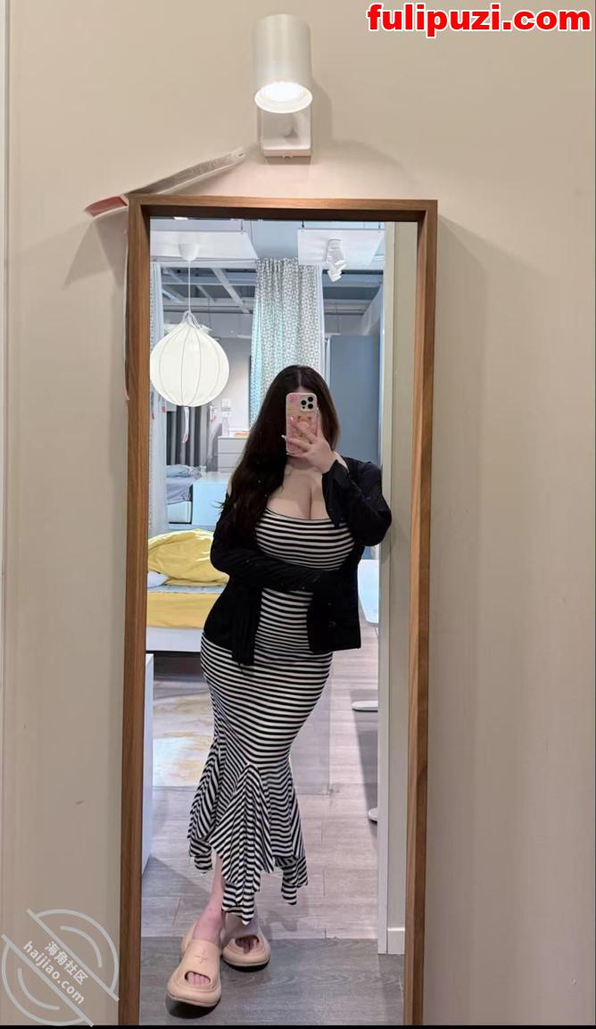 海角小伙强草F罩杯丰乳肥臀的姐姐后续2 妹妹给我做女仆边做饭边后入都快站不住了【126P+5V/1.53G】