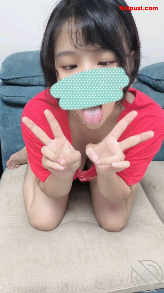 海角大神与M侄女的虐恋情缘 高手小叔双重身份把侄女变成专属母狗喝尿舔脚【325P+16V/1.96G】