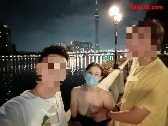推特极品淫妻【宇宙的琴弦】和小学同学前后夹击娇妻刺激3P【873P+194V/2.46G】