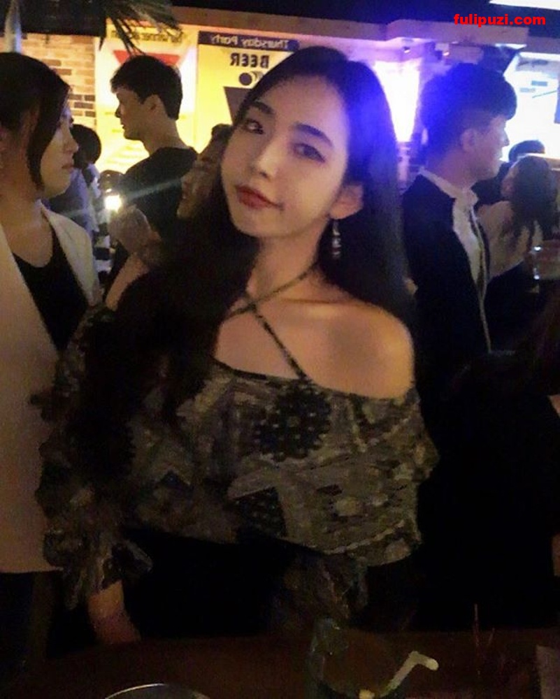 韩国高颜值极品美女调教内射视图流出【50P+18V/776M】