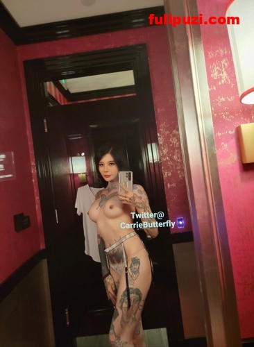 红极一时的高颜值网红！【龙猫夫妇(Sexy chloe)】推特大尺度原版私拍视图【335P+139V/145M】