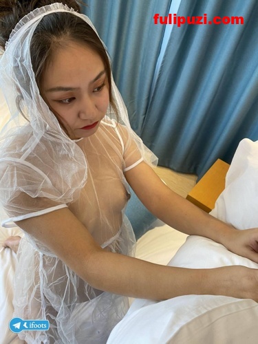 telegram电报群【真实自拍分享社】第5弹 良家美女反差婊露脸自拍【500P+186V/17G】