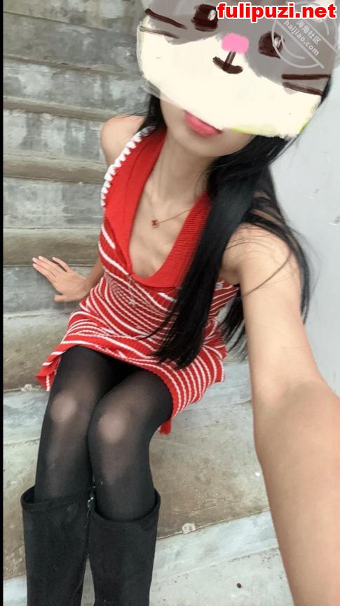 海角大神【长腿女儿丽丽】乱伦后续3 女儿身穿凤冠霞披被操上头终于叫我老公了【121P+8V/1.32G】