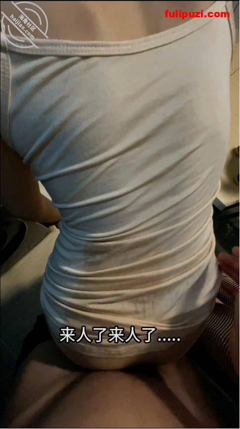 海角【姐姐的奶味】乱伦合集 姐姐喝多了超级狂野边回答妈妈边给我吃鸡巴【1100P+78V/10.33G】