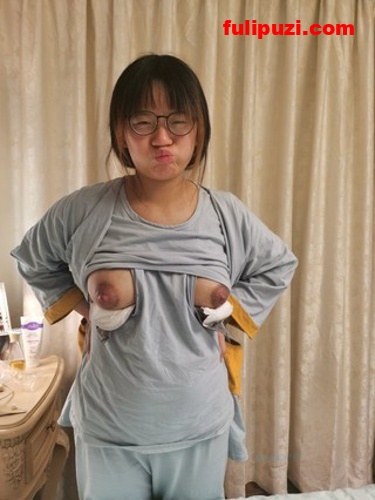极品泄密！重庆反差婊佳佳幸福生活流出 从校园青春到人妻怀孕的裸露历程【603P+7V/983M】