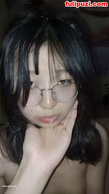 二线反差小明星泄密！大二艺术生学妹和金主爸爸酒店约炮视频被曝光【7P+4V/757M】