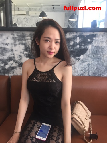 神仙情侣！韩国航空飞行员与漂亮爆乳嫩模女友激情性爱私密视频流出【3V+94P/4.7G】