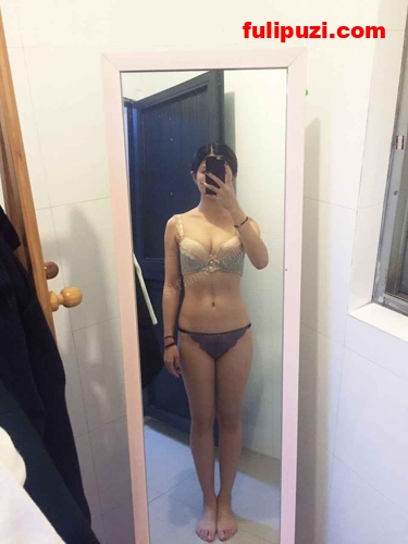 泄密系列：【私人定制】浙江学院陈妍希裸聊流出 全国广告模特最佳活力奖【157P+17V/2.7G】
