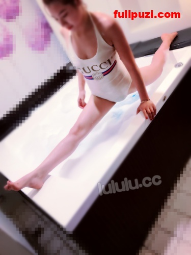 91大神大铭哥哥视图全集 舞蹈老师瑜伽教练3P良家人妻牛逼克拉斯【1200P+3V/3.98G】