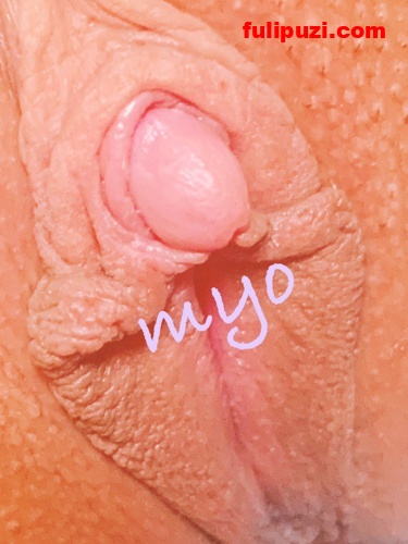 稀有！每个豆豆晶莹剔透！推特阴蒂调教师Myo另类猎奇套图+视频【107P+31V】