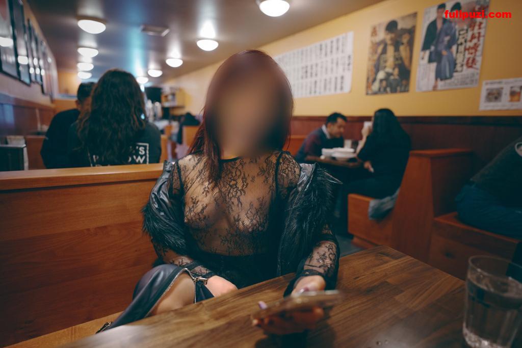 推特极品骚妻【Jeff85381897】的淫荡记录 人前真空出街奶子顽皮跳动【454P+50V/263M】
