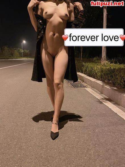 推特济南【阿木夫妻】绝版淫妻露出福利私拍 极品大奶头美娇妻被单男操的小穴拉丝【380P+148V/472M】