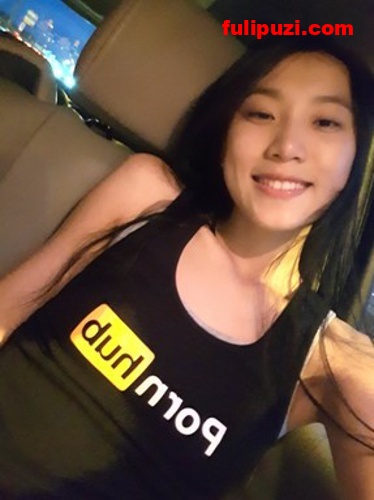 大号福利！P站华裔女神刘玥（SpicyGum）福利自拍视频+套图大合集【1003P+131V/96.9G】