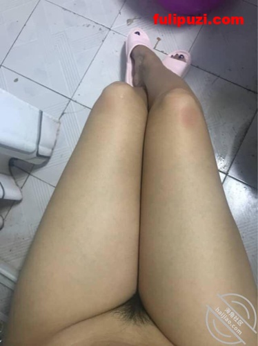 重磅！收费论坛超强乱伦首发 海角【操舅妈操表妹】舅妈表妹一起拿下叫声超动人【174P+6V/462M】
