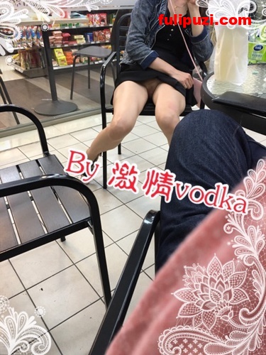齐逼牛仔短裤骚破天际！ 台湾极品NTR夫妻激情vodka推特+tumblr作品集【356P+8V/75M】