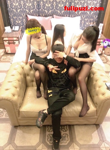 独乐了不如众乐乐！ 推特优质反差婊梁幼幼约三五闺蜜疯狂露出群P【318P+39V/171M】