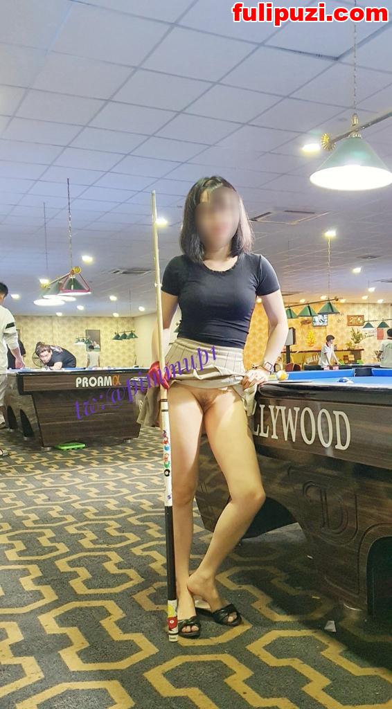 推特博主【开心快乐每一天】极品露出美图分享【665P/182M】