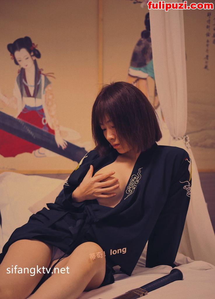 约炮大神【蒂奇Long】玩肏调教 多位极品网红舞蹈生有露脸乖得像母狗【149P+146V/2.3G】