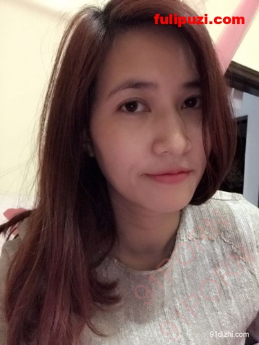 tumblr绝版系列：露脸才是yyds！大博主【lou-face】超多美女露脸自拍视图集【1300P+61V/1.25G】