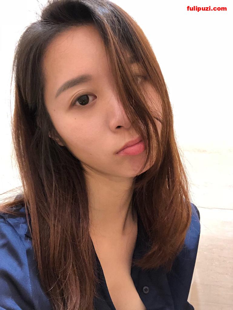 墨尔本公派的约炮大神【JaySh1116】推特福利 杂技式对镜子倒挂金钩性爱女主卖力口交【44P+188V/892M】