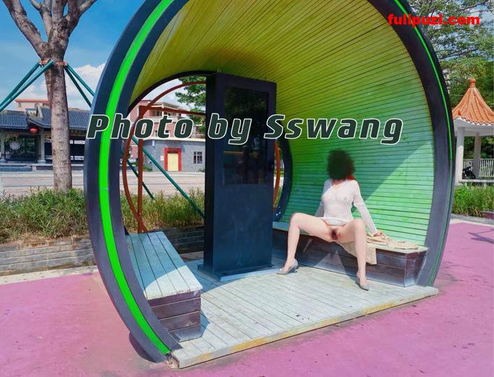 推特长腿反差御姐【Sswang】疯狂露出 人前羞耻M推大开B毛黝黑【1771P+16V/511M】