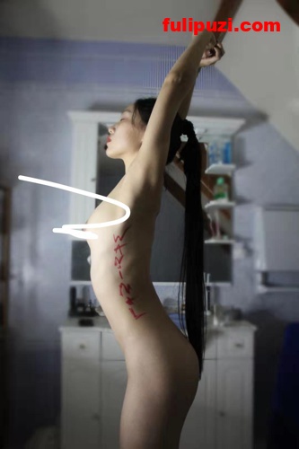 P站第一华裔露脸女神！SpicygumL刘玥推特大尺度日常私拍大杂烩【1430P+530V/1G】