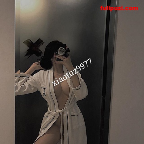 丰满翘臀后入利器! 推特极品健身婊【小兔子】诱惑私拍口水直流【2634P+54V/425M】
