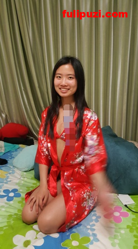 百度云泄密系列13-避孕套吹气球真会玩~小萝莉高一涵大量私密自拍照流出【1260P+14V/7.12G】