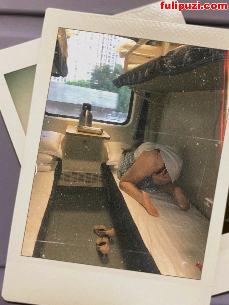 推特电报淫妻帽夫妻【人妻百态】NRT合集 妻子在别人胯下当母狗性奴满足自己的性癖【533P+117V/11.98G】