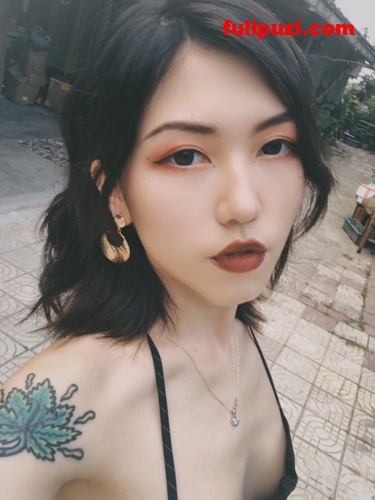 高冷女神褪下伪装化身母狗！ 高颜值纹身美女舌尖上的菊花推特大尺度自拍作品【678P+19V/257M】