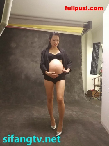 【孕妇福利】2位人妻孕妇做爱自慰+极品淫妻结婚怀孕淫照【950P+49V3.54G】
