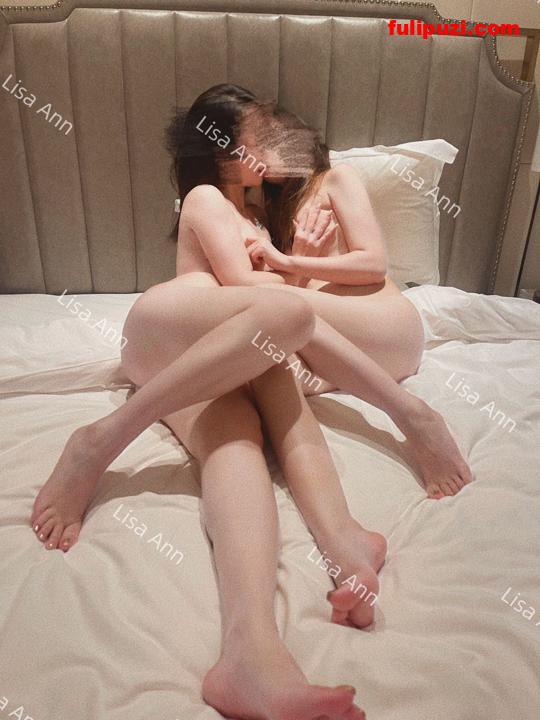 推特深圳夫妻【LisaAnn】福利合集 聚众淫乱10人聚会性爱大战 【246P+68V/248M】