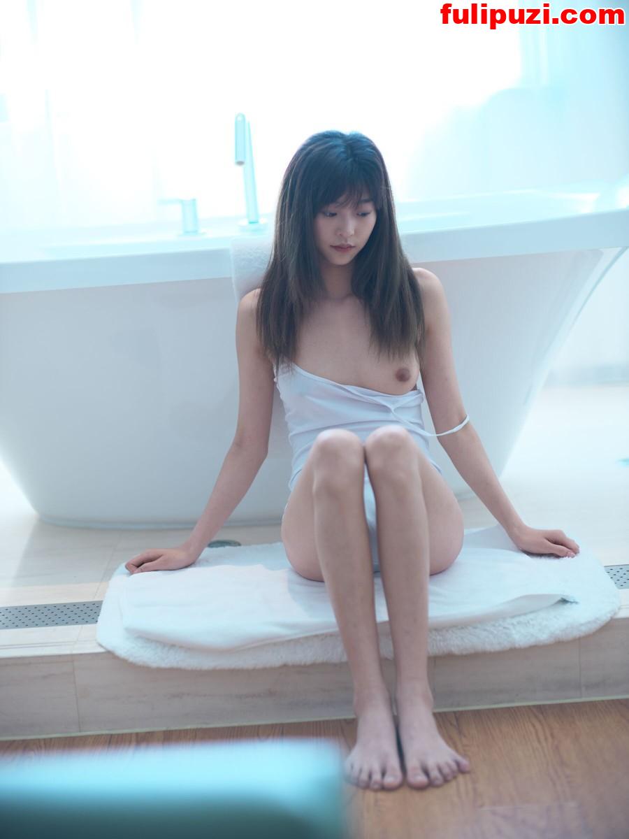 希威社极品国模华莎原版无水印大尺度私拍【608P/18.6G】