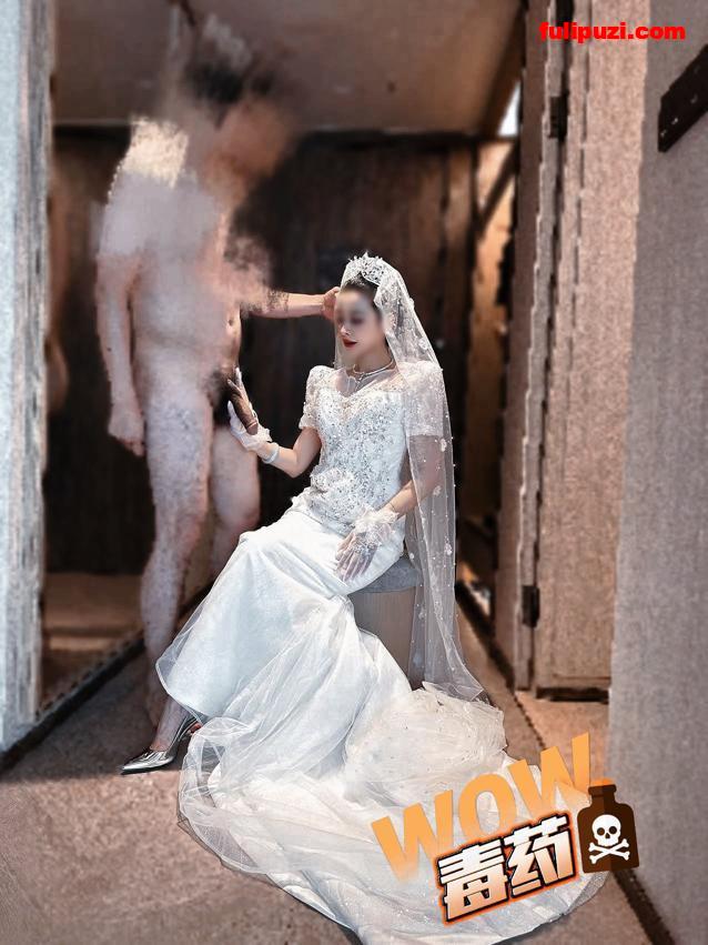 魔都颜值夫妻【毒药】推特福利 极品娇妻中式婚纱跪地为单男口交【104P+11V/356M】