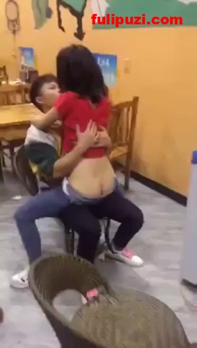 tumblr绝版系列：地铁开搞、婚闹摸鸡！ 博主【小情趣】各种恶趣味成人小视频【713V+71P/3.56G】