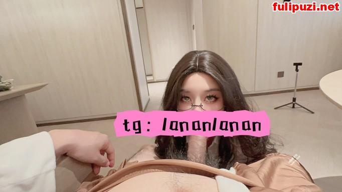 推特顶级性感尤物女神【lananlanan】福利合集 前凸后翘反差婊露脸性爱精液洗脸【136P+39V/7.49G】