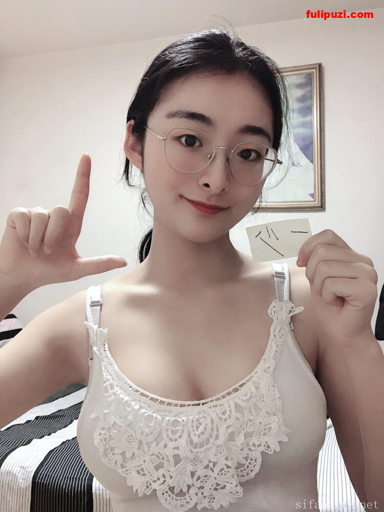 土豪大神一少高端极品露脸定制合集 网红舞蹈生御姐全变反差母狗【1293P+51V/13.4G】